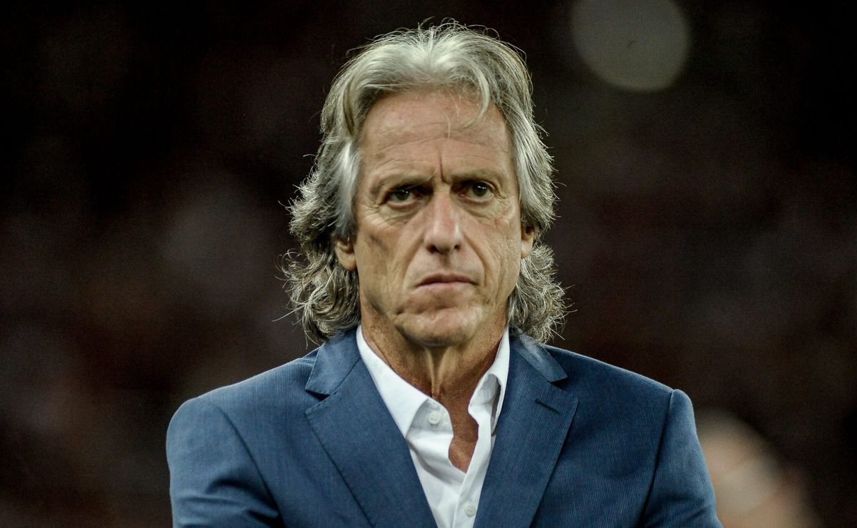 Jorge Jesus volta a ter seu nome vinculado nos bastidores do Fla