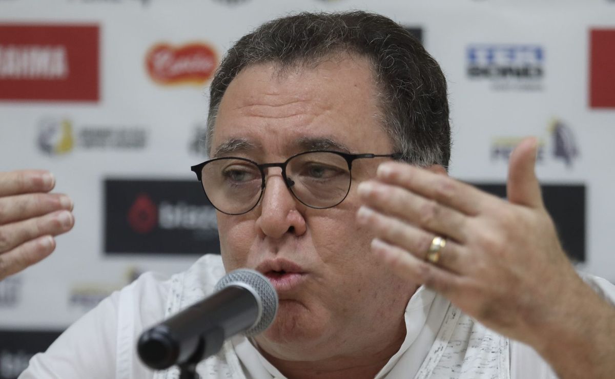 Oficial: Gil Rescinde com o Santos e Avalia Fim da Carreira