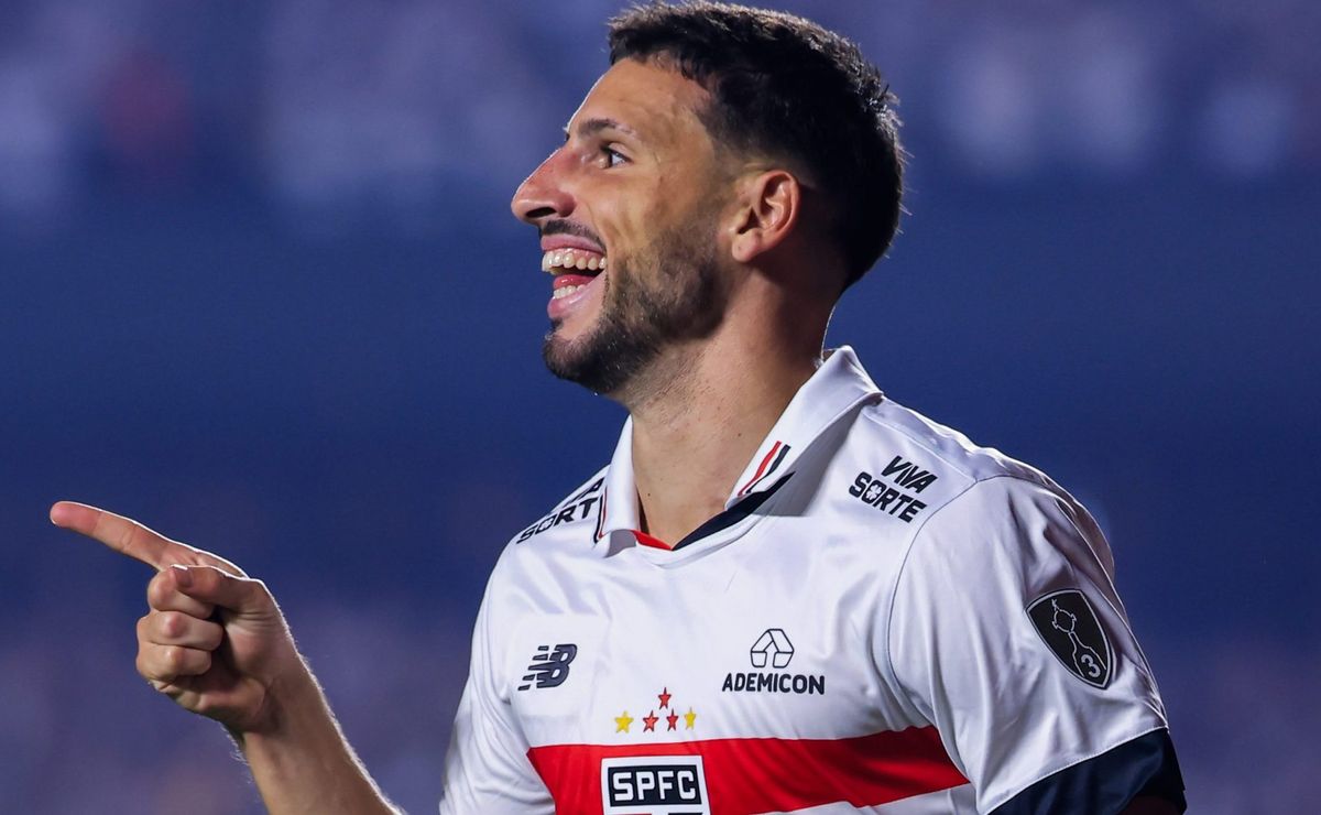 Calleri chega a 7 assistências a gol pelo São Paulo na temporada 2024 e ...