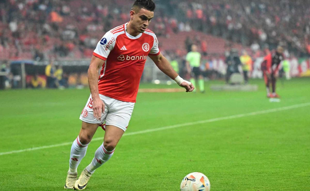 Internacional x Fluminense: Borré e Cano prometem duelo de artilheiros. Veja as odds