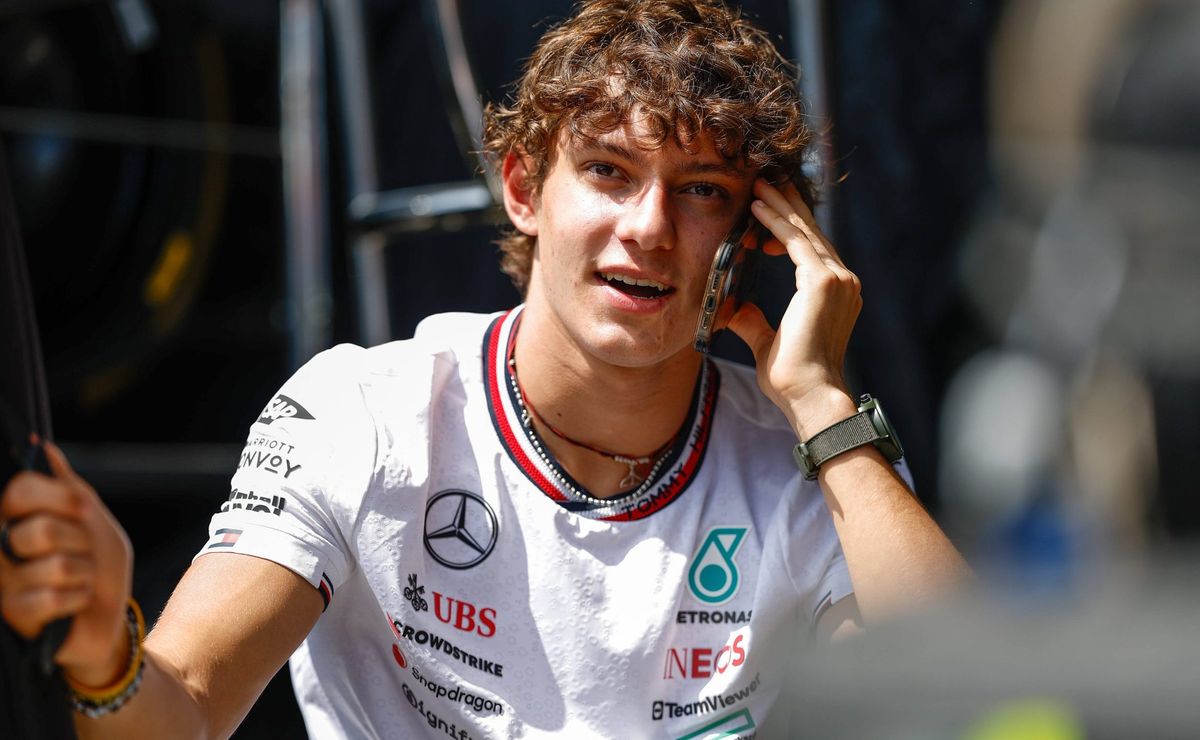 Kimi Antonelli destaca Ayrton Senna como ídolo e exemplo na Fórmula 1