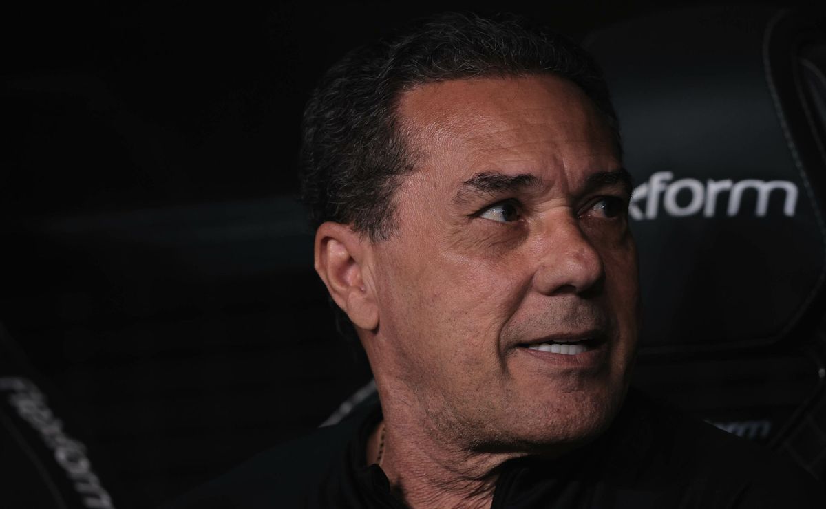 Vanderlei Luxemburgo diz que seria campeão brasileiro em 2023 com o Botafogo