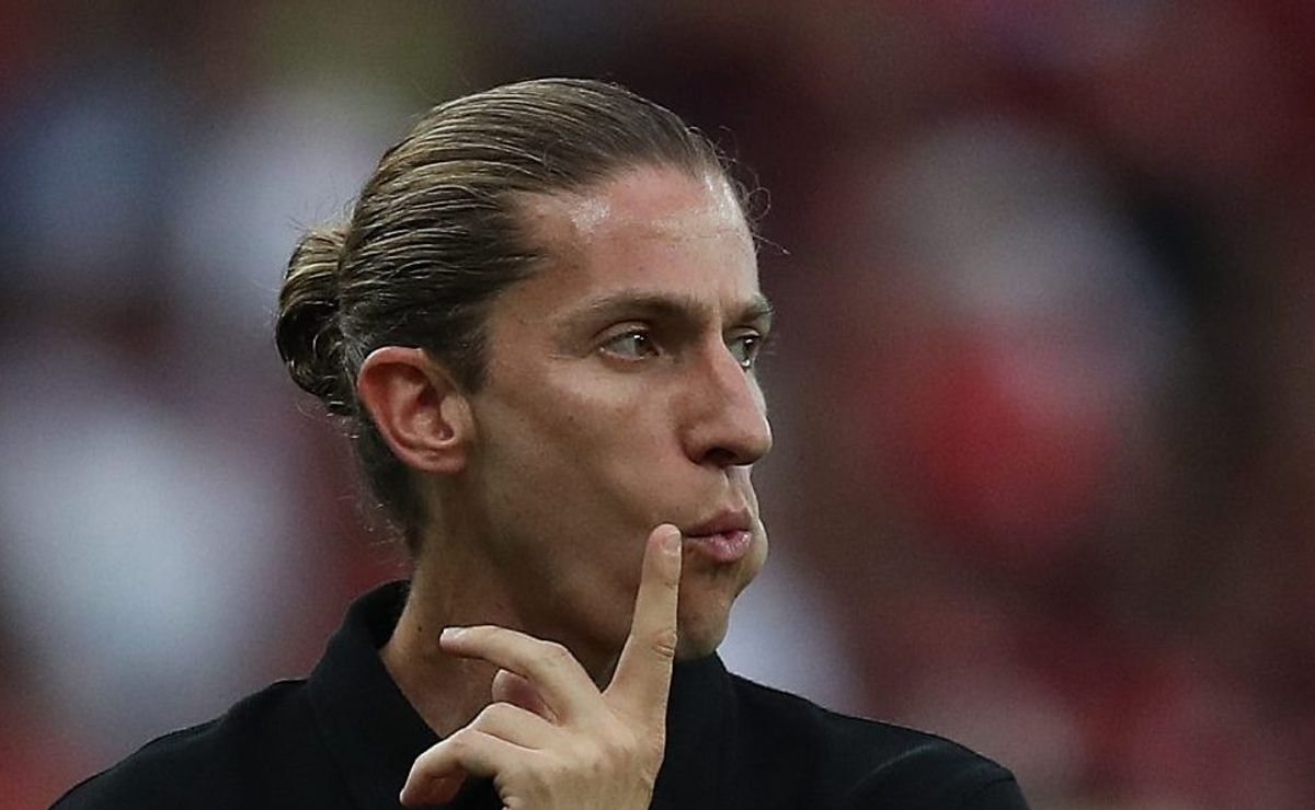 Além de Gabigol, mais uma saída acontecerá no Flamengo e Filipe Luís é comunicado sobre Fabrício Bruno