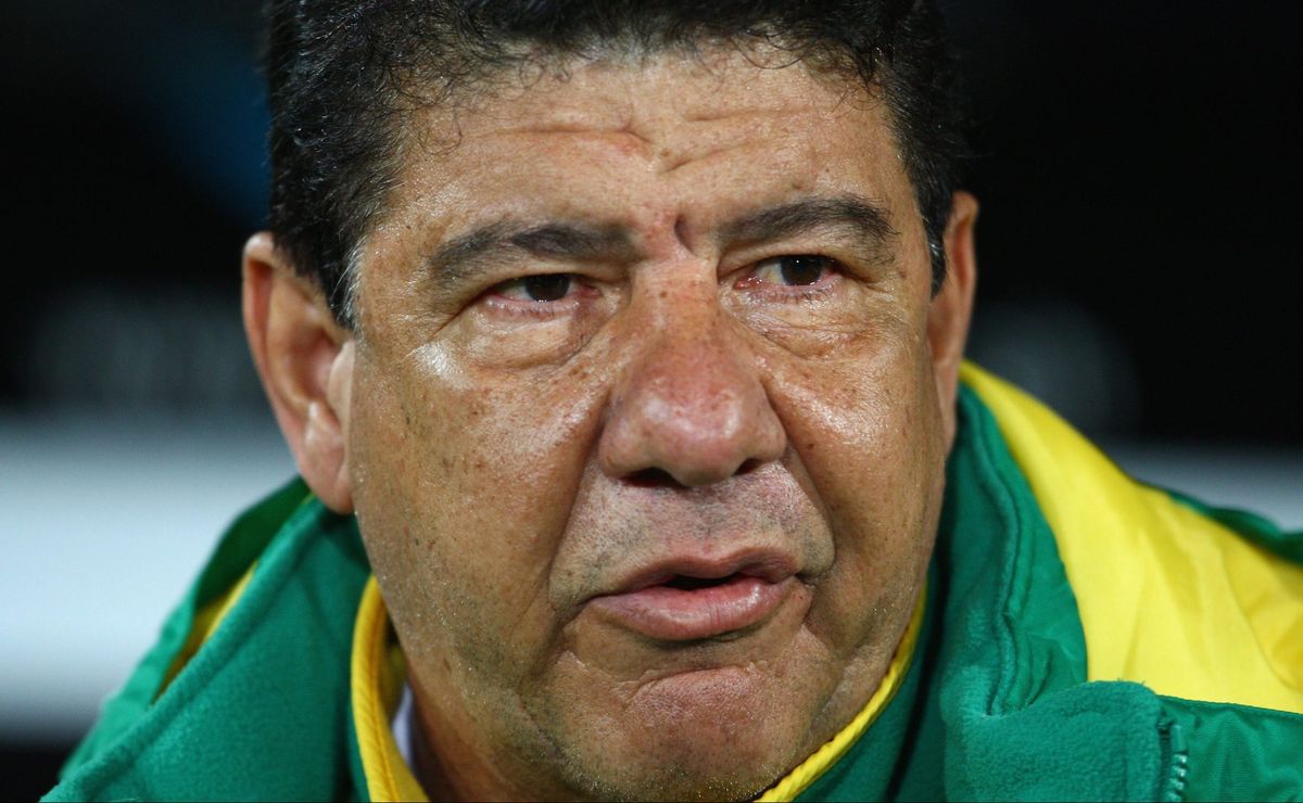 Joel Santana alerta Pedrinho e sugere Marllon, do Cuiabá, para o Vasco: “Contrata ele”