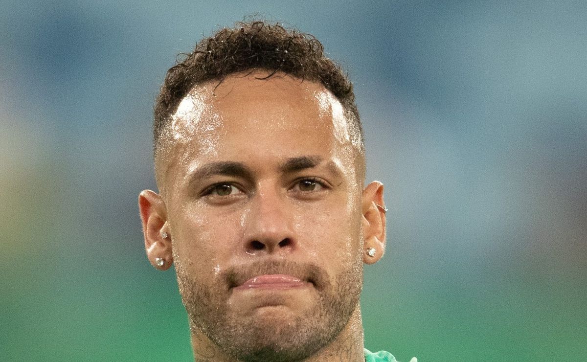 Al-Hilal decide ficar com Neymar para o Super Mundial e frustra o Santos
