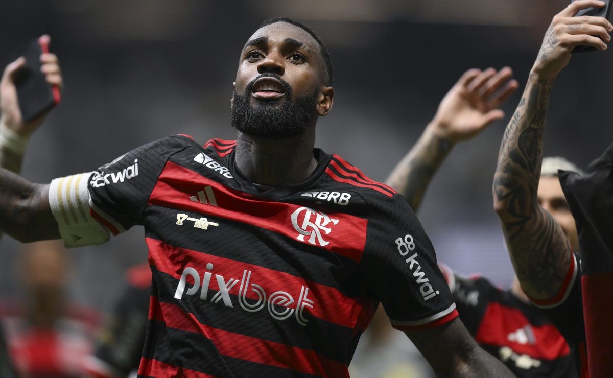 Saída de Gerson do Flamengo após pedido pessoal de Sampaoli ao Rennes tem decreto
