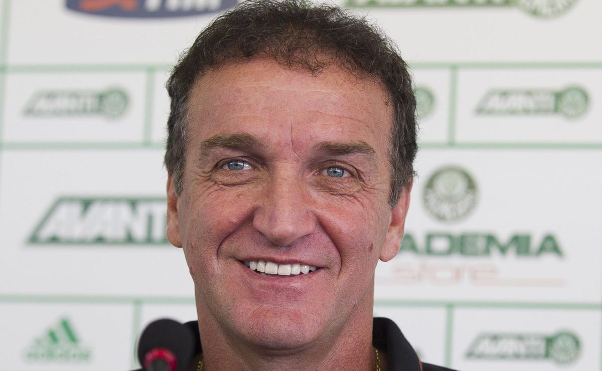 Cuca decide assinar com rival do Palmeiras s após reavaliar futuro e negócio esquenta nos bastidores