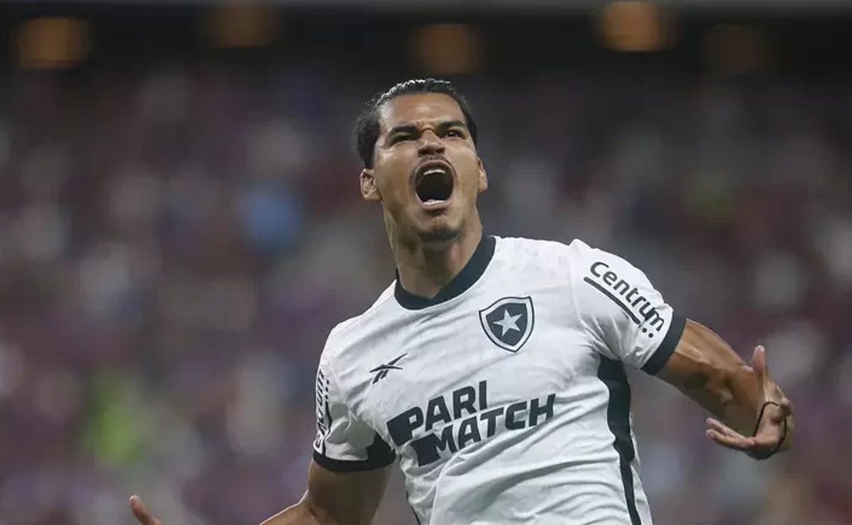 Santos pode ter 'disputa quente' com rival por Danilo Barbosa do Botafogo