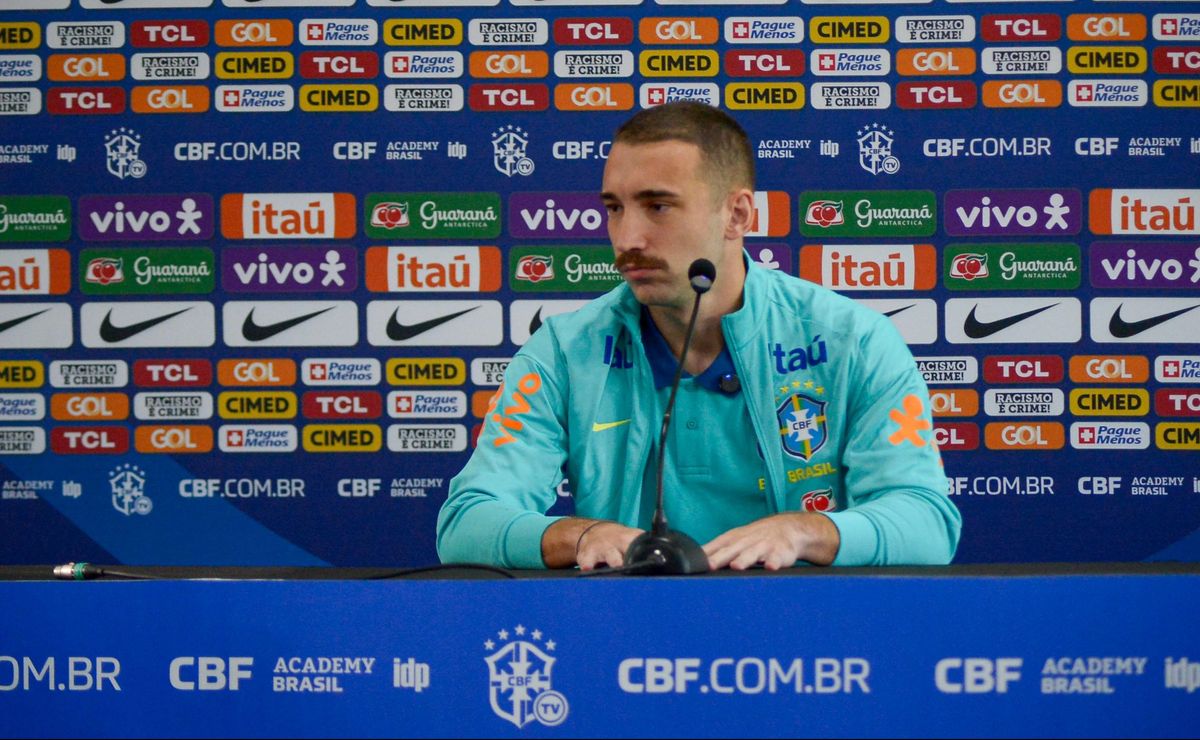 Léo Ortiz, do Flamengo, celebra retorno à Seleção Brasileira e destaca sua força defensiva: 'Bom lembrar'