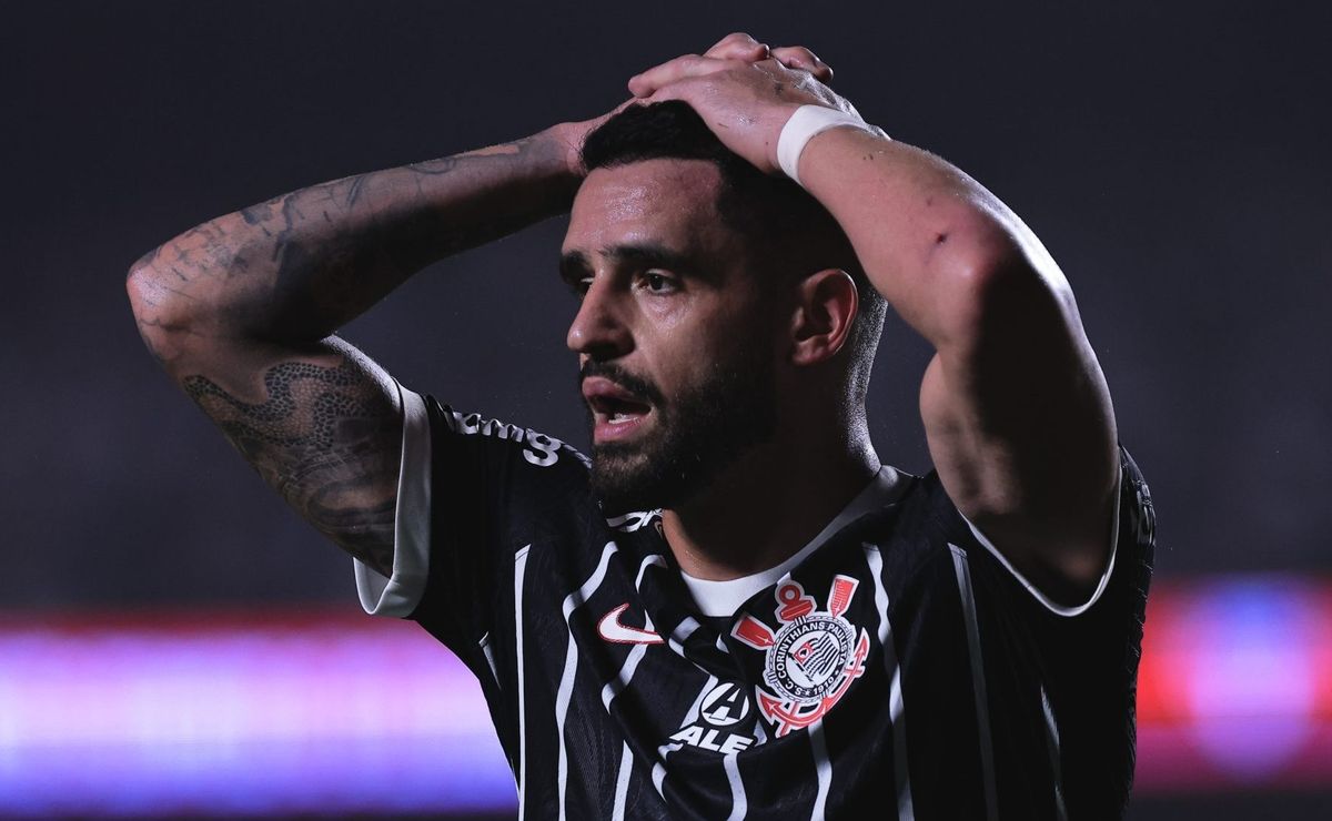 Renato Augusto, ex-Corinthians, pode sair do Fluminense e jogar no Grêmio com Tite