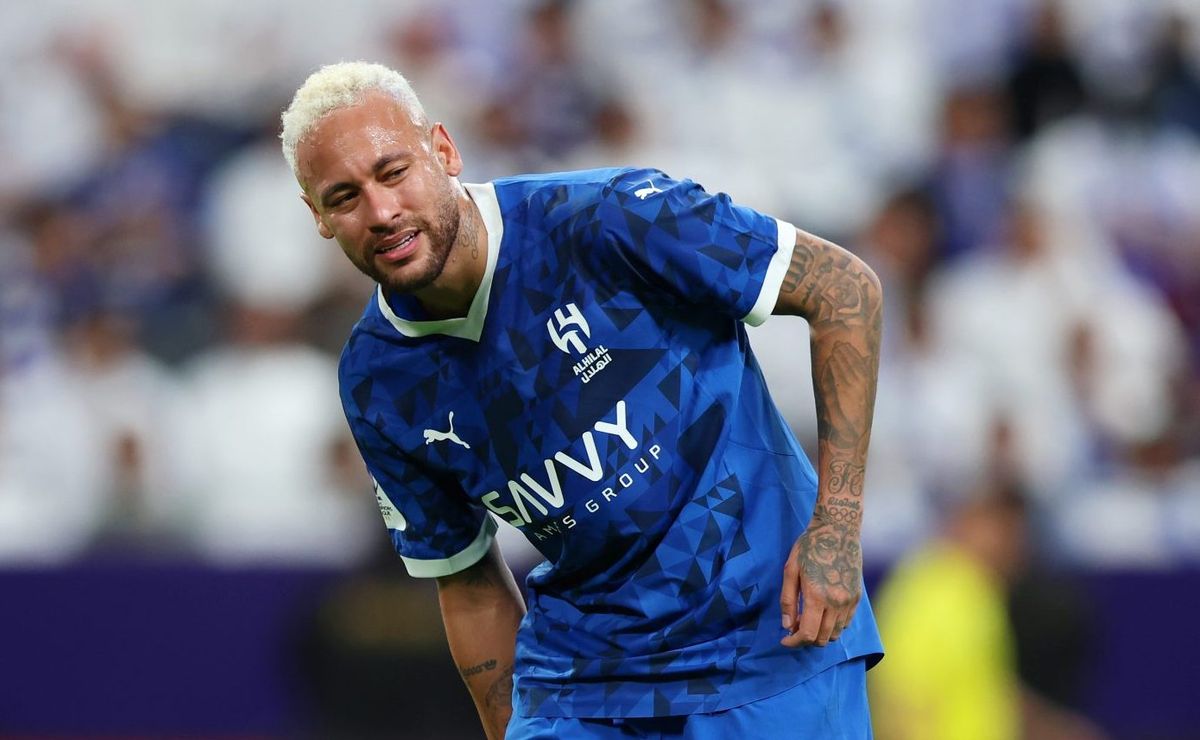 Neymar compra imóveis de mais de R$ 300 milhões e se distancia de volta ao Santos