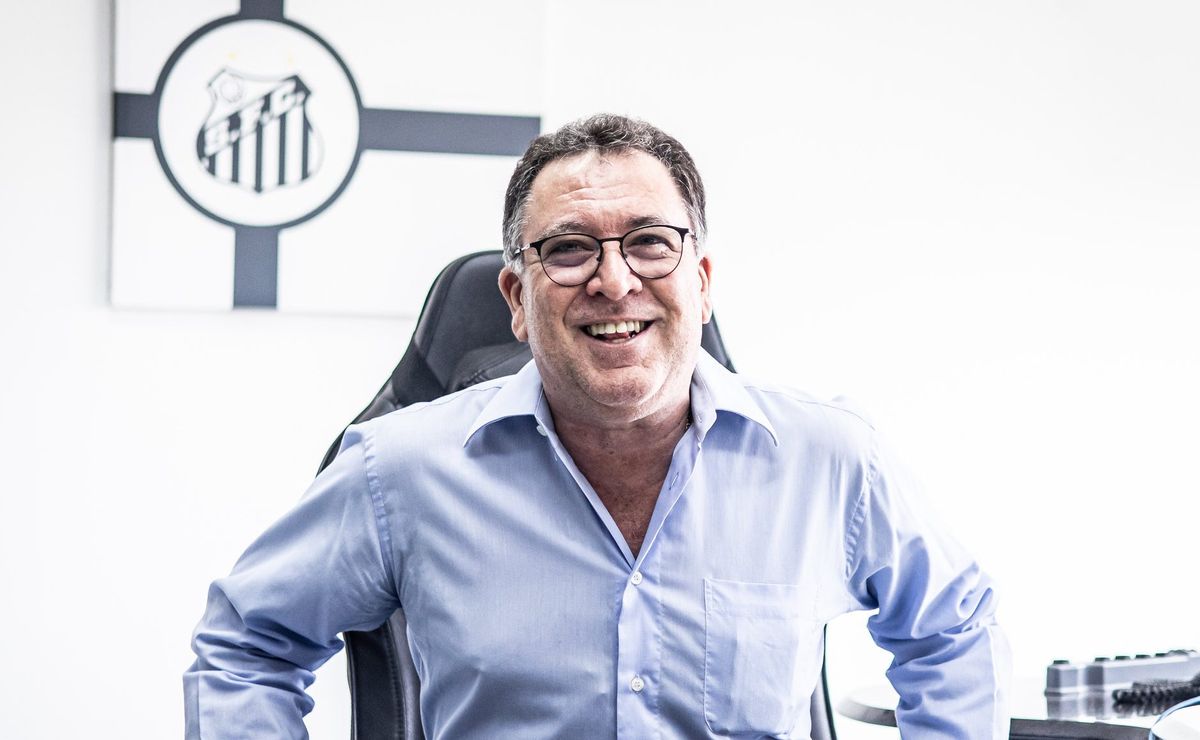 Marcelo Teixeira consegue pagar R$ 4 milhões por mês para anunciar a contratação de Neymar no Santos