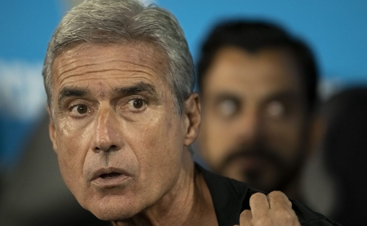 Corinthians deixa Luís Castro de lado e Sérgio Conceição, ex-Porto, pode assumir time em 2025