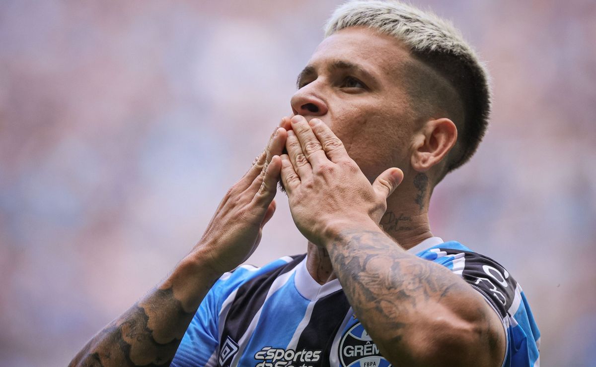 Grêmio e Santos aceitam troca por Soteldo e Cristaldo tem envolvimento definido