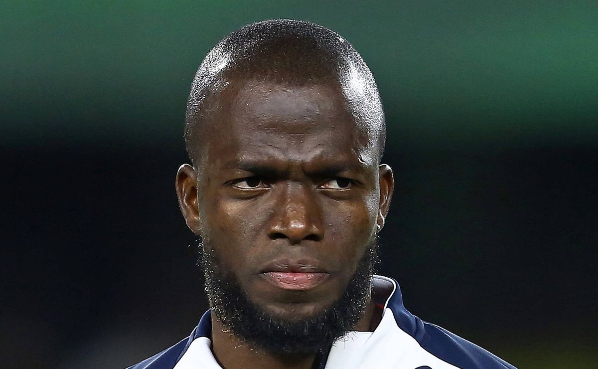 Valencia marca contra a Colômbia e câmera flagra cena que repercute na torcida do Internacional