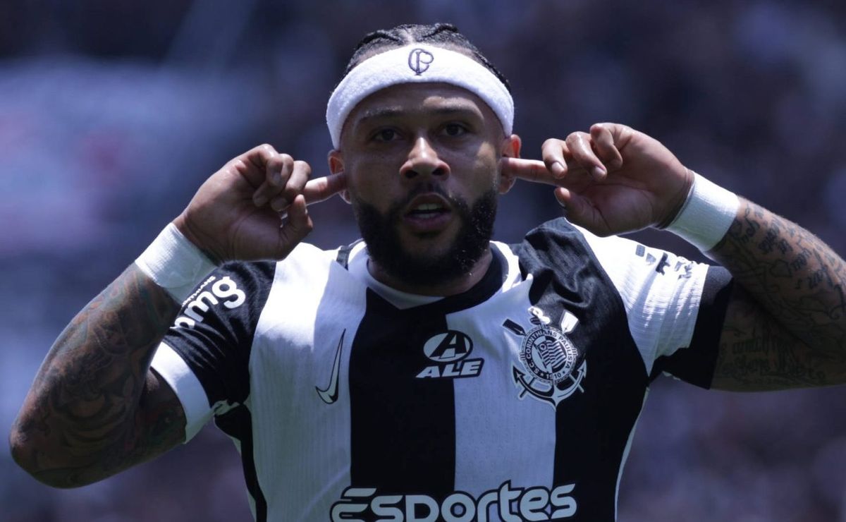 Memphis Depay brilha mais uma vez em Corinthians X Cruzeiro e Fiel manda recado: “Caro é pagar jogador ruim”