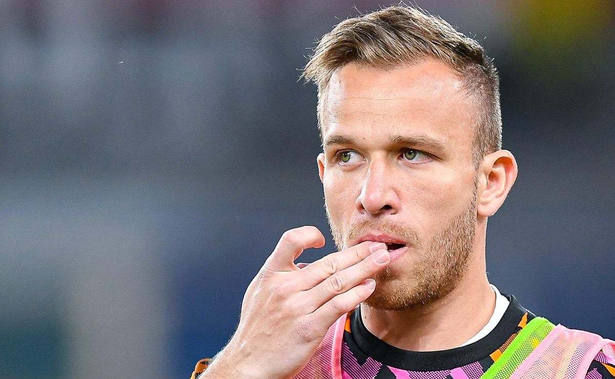 Esportes da Sorte aprova e Corinthians analisa investida em Arthur, de saída da Juventus