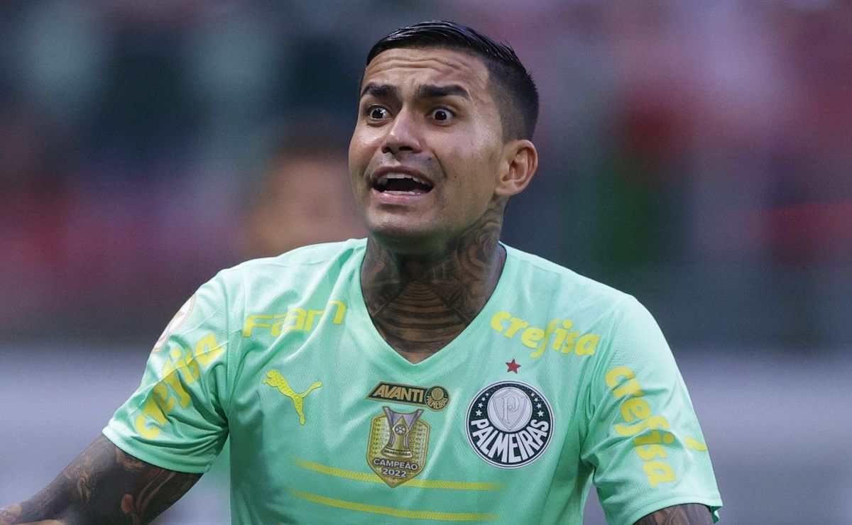 Dudu pode assinar com rival do Palmeiras após ser indicado como 1º reforço por Cuca no Santos