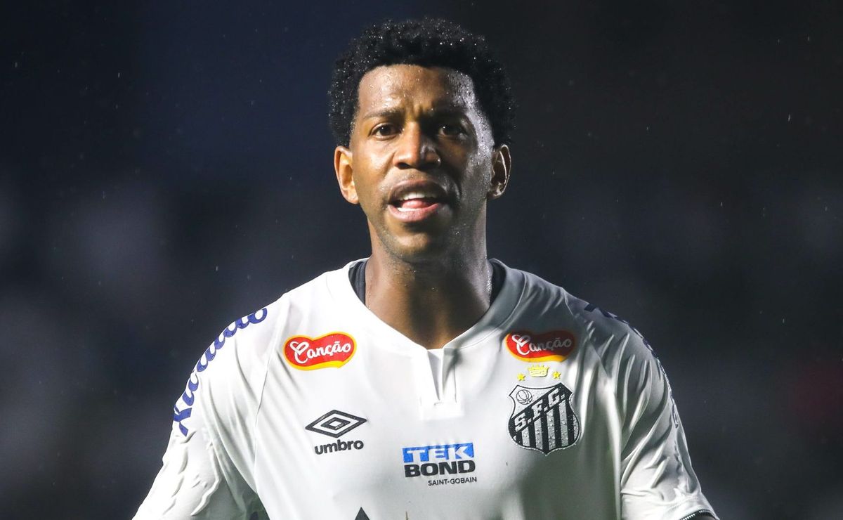 Gil tem futuro definido, não fica para a próxima temporada do Santos, e irá se aposentar