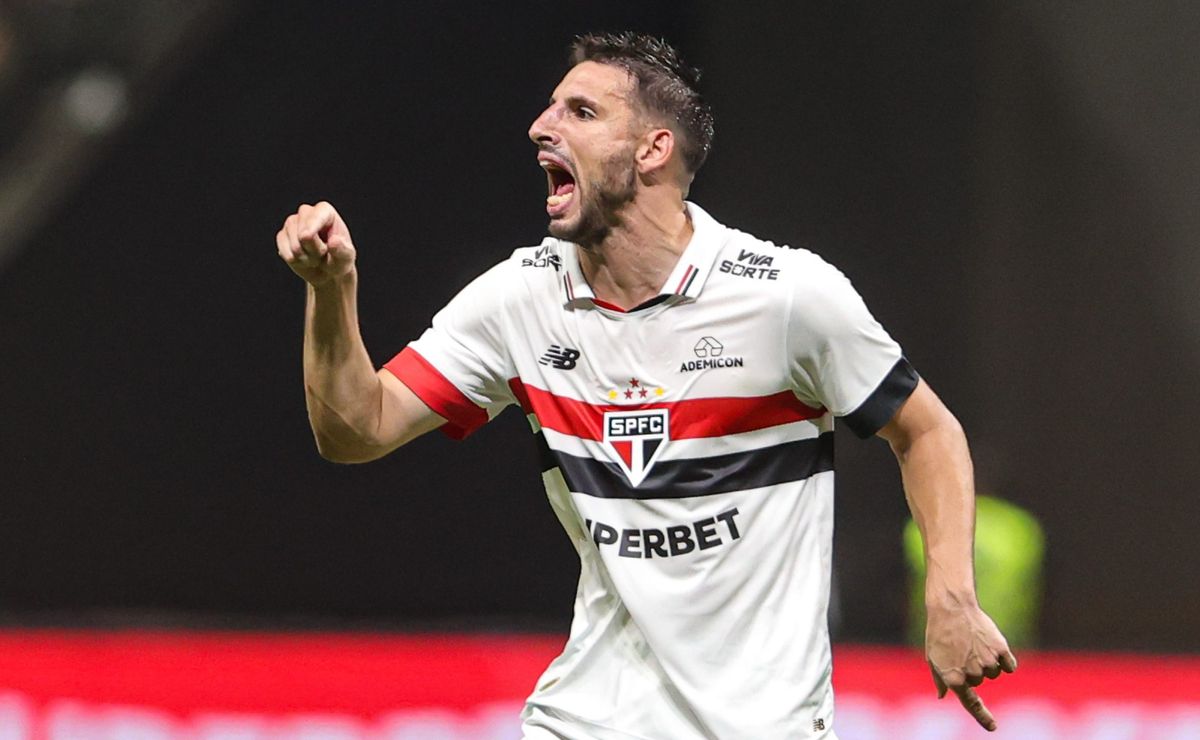 Escalação do São Paulo: Calleri ainda é dúvida e Zubeldía recebe quatro reforços contra Atlético-MG