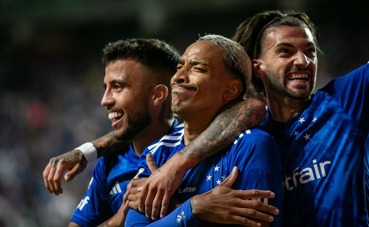 Cruzeiro chega na final da Sul-Americana após sustos e troca no comando; relembre campanha