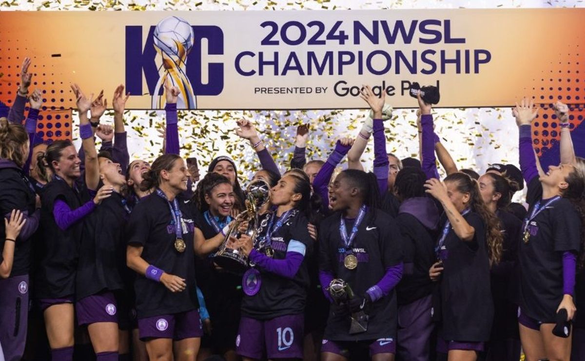 Marta, ícone da Seleção Brasileira, faz história nos EUA e conquista título inédito pelo Orlando Pride