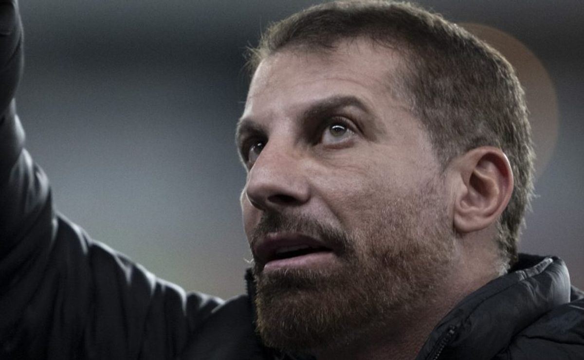 Pedrinho toma decisão de última hora e define substituto de Rafael Paiva no Vasco