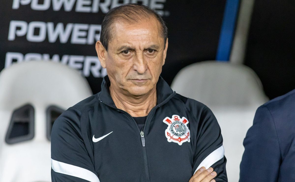 Ramón Díaz quebra o silêncio e revela sentimento de enfrentar o Vasco: “algumas pessoas não podem...”