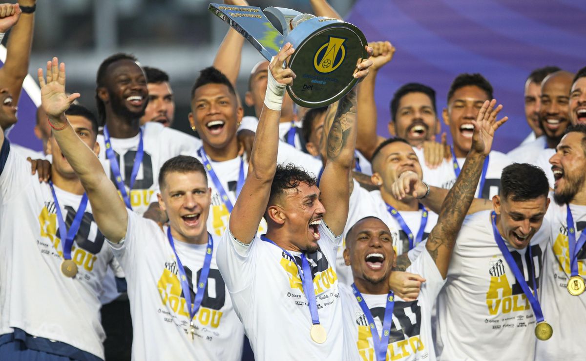 Como será o Santos em 2025? Vidente faz previsão e revela o futuro do Peixe