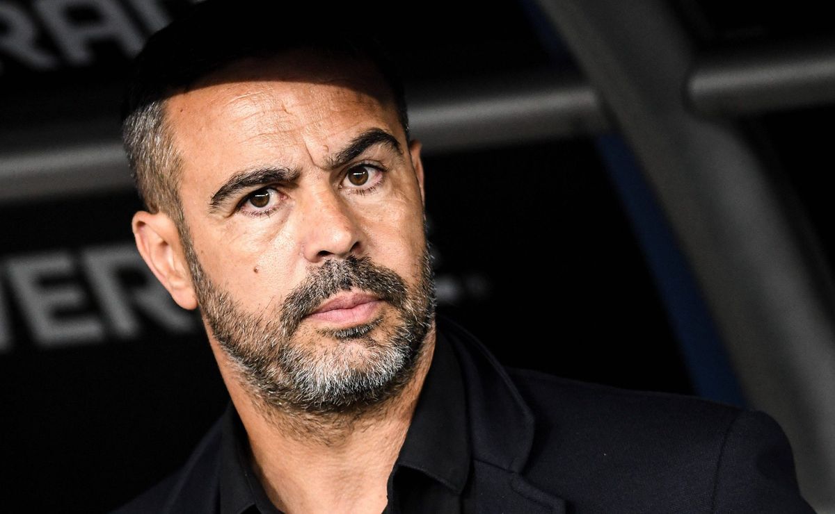 Artur Jorge toma atitude para Botafogo vencer Palmeiras em “final antecipada” no Brasileirão