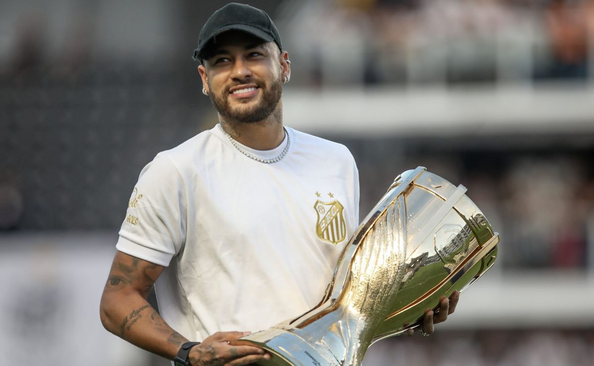 Marcelo Teixeira confirma reunião com pai de Neymar e volta ao Santos tem detalhes revelados