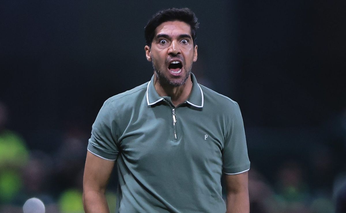 Abel Ferreira dá dois dias de folga para o elenco do Palmeiras após derrota para o Botafogo