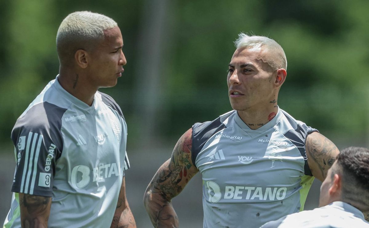 Escalação do Atlético-MG: Milito treina com Deyverson de titular e define time contra Botafogo