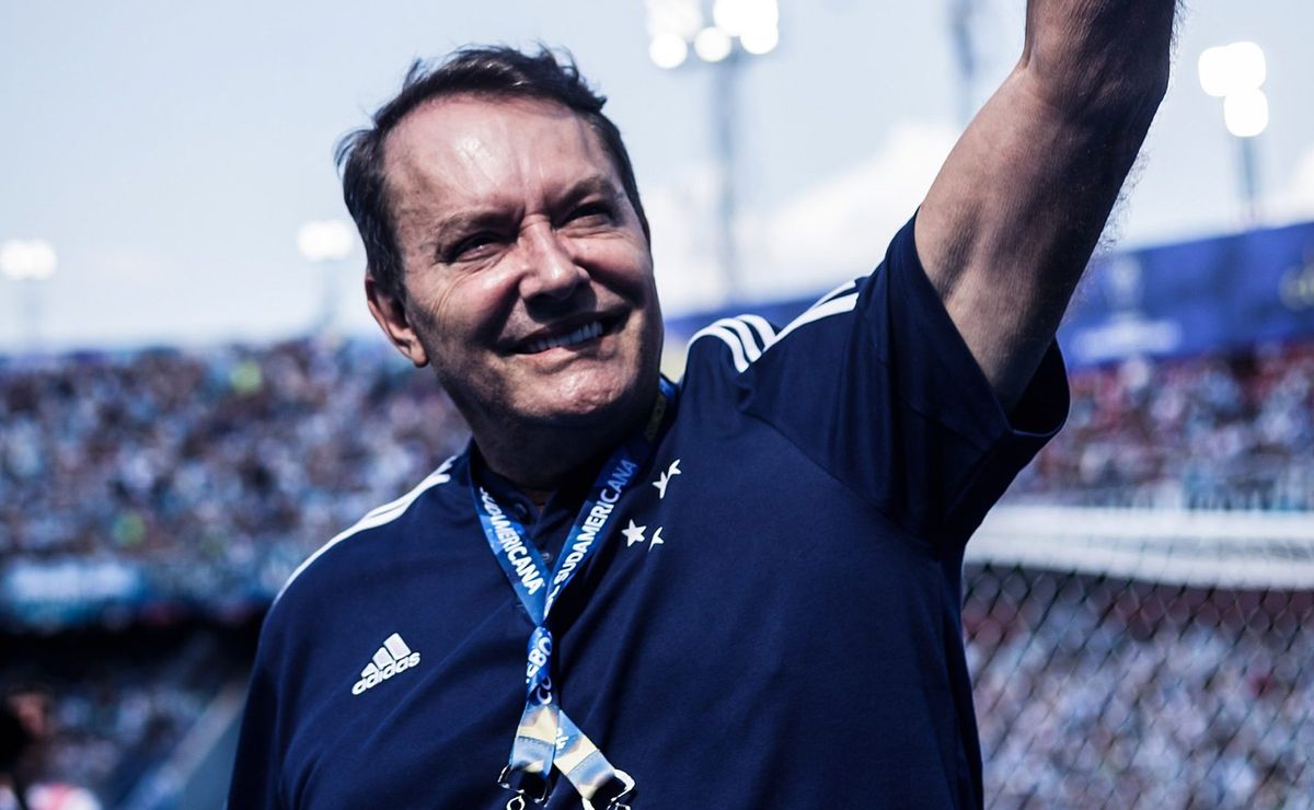 Pedrinho não pretende manter Rafael Cabral em 2025 e Cruzeiro deve liberar o goleiro