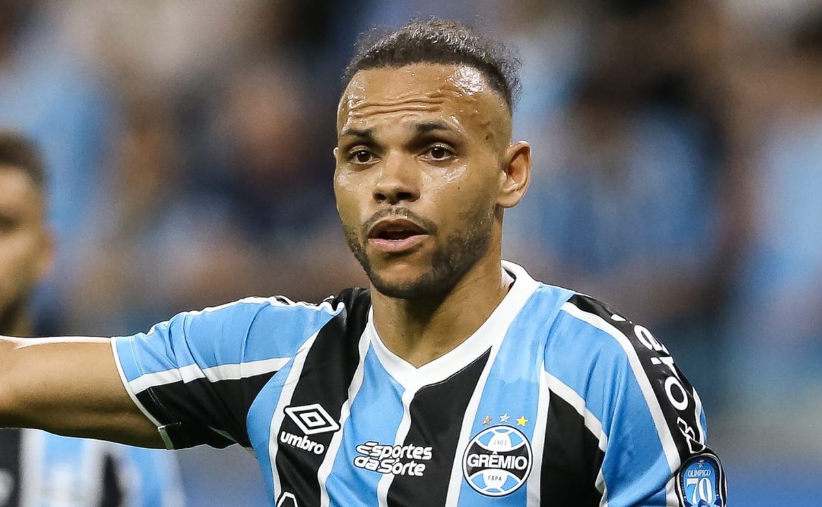 Braithwaite, do Grêmio, entra na mira do Sevilla-ESP e de outros dois clubes brasileiros