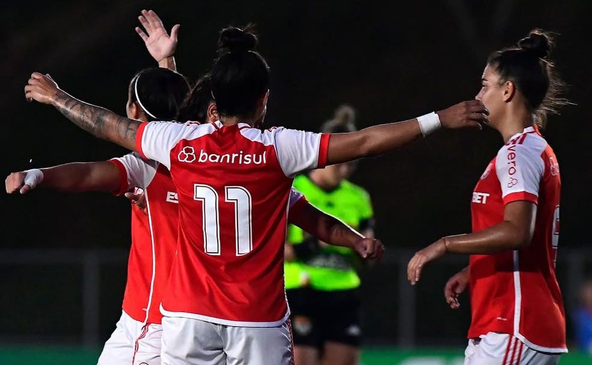Internacional vence Bragantino e dispara na liderança do Grupo E da Copinha Feminina 2024