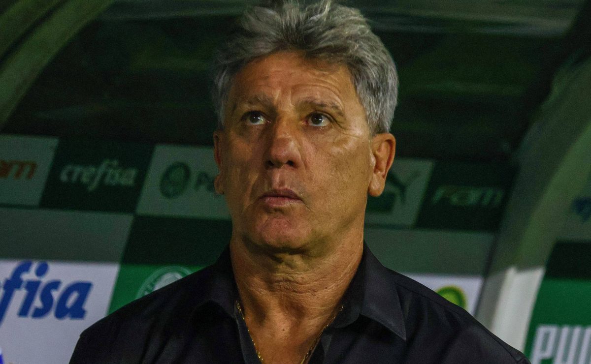 Renato Gaúcho de saída e 7 reforços chegando após Grêmio garantir permanência no Brasileirão