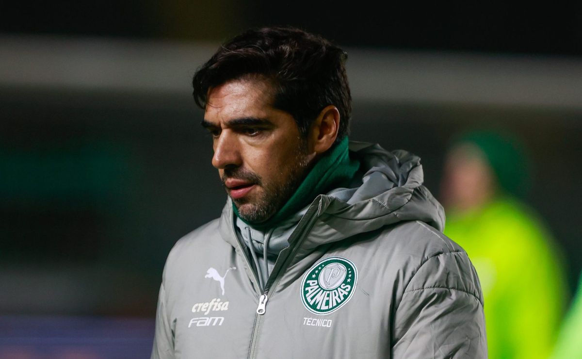 Escalação do Palmeiras: Abel esboça Palmeiras com Murilo e Mayke contra Cruzeiro
