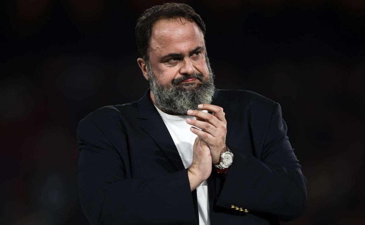 Magnata grego interessado na SAF do Vasco é conhecido por investimento pesado e polêmicas