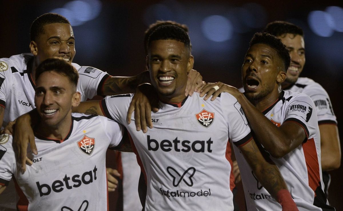 Diego Costa não fica e Grêmio abre conversa para contratar Alerrandro; Bragantino pede € 6 milhões