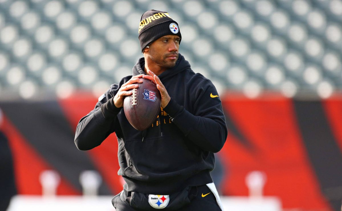 NFL: O técnico de Russell Wilson e Justin Fields recebe oferta para deixar os Steelers