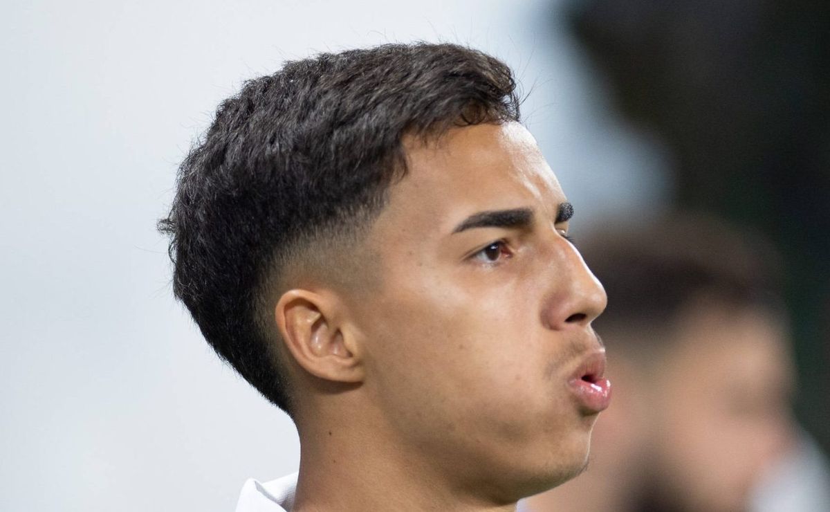 Inter de Milão observa Vitor Reis, do Palmeiras, e oferta pode chegar em janeiro