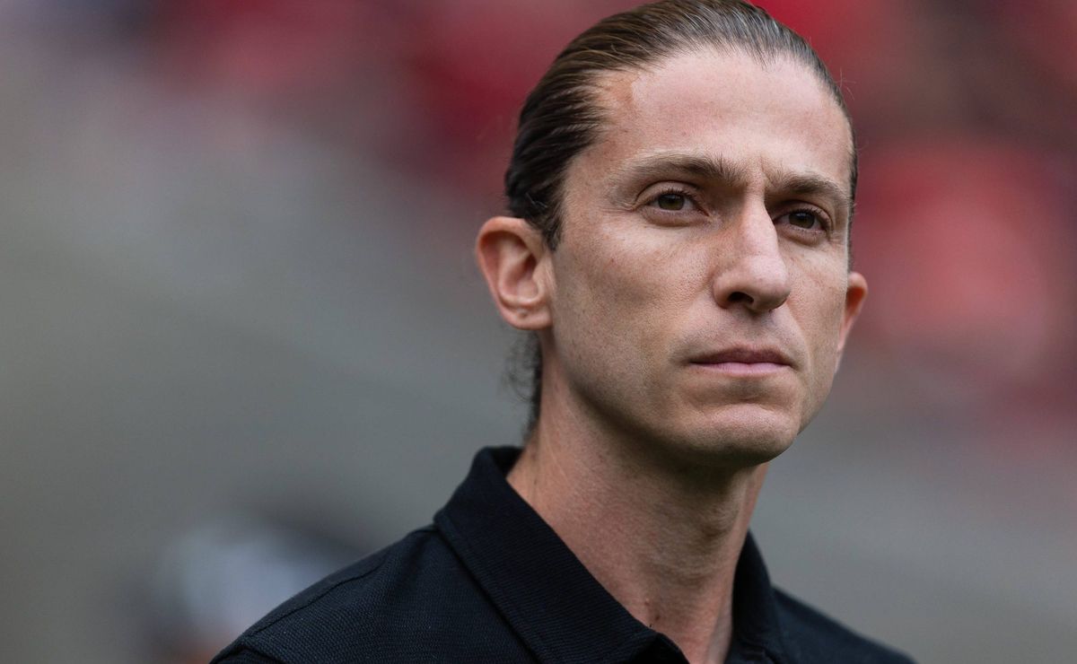 Flamengo corre para renovar com campeão da Copa do Brasil com Filipe Luis após sondagens da Europa