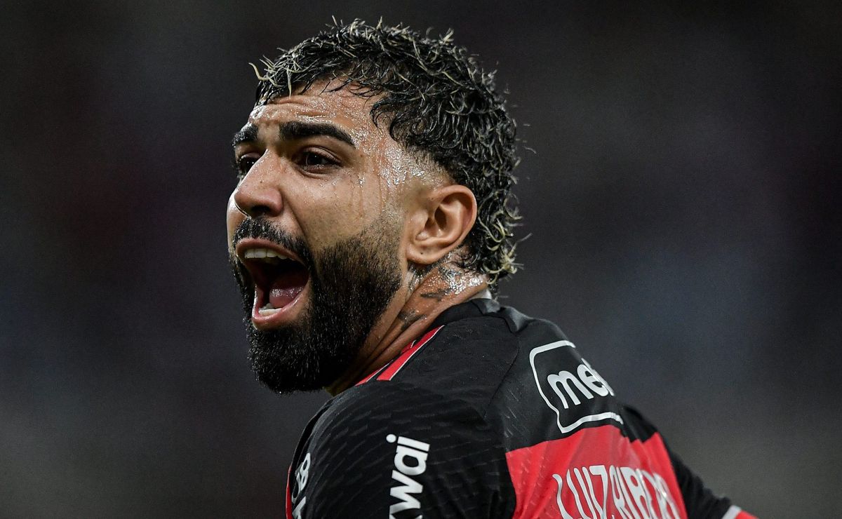 Filipe Luís desabafa sobre saída de Gabigol do Flamengo citando geração de 1981: “a questão...”