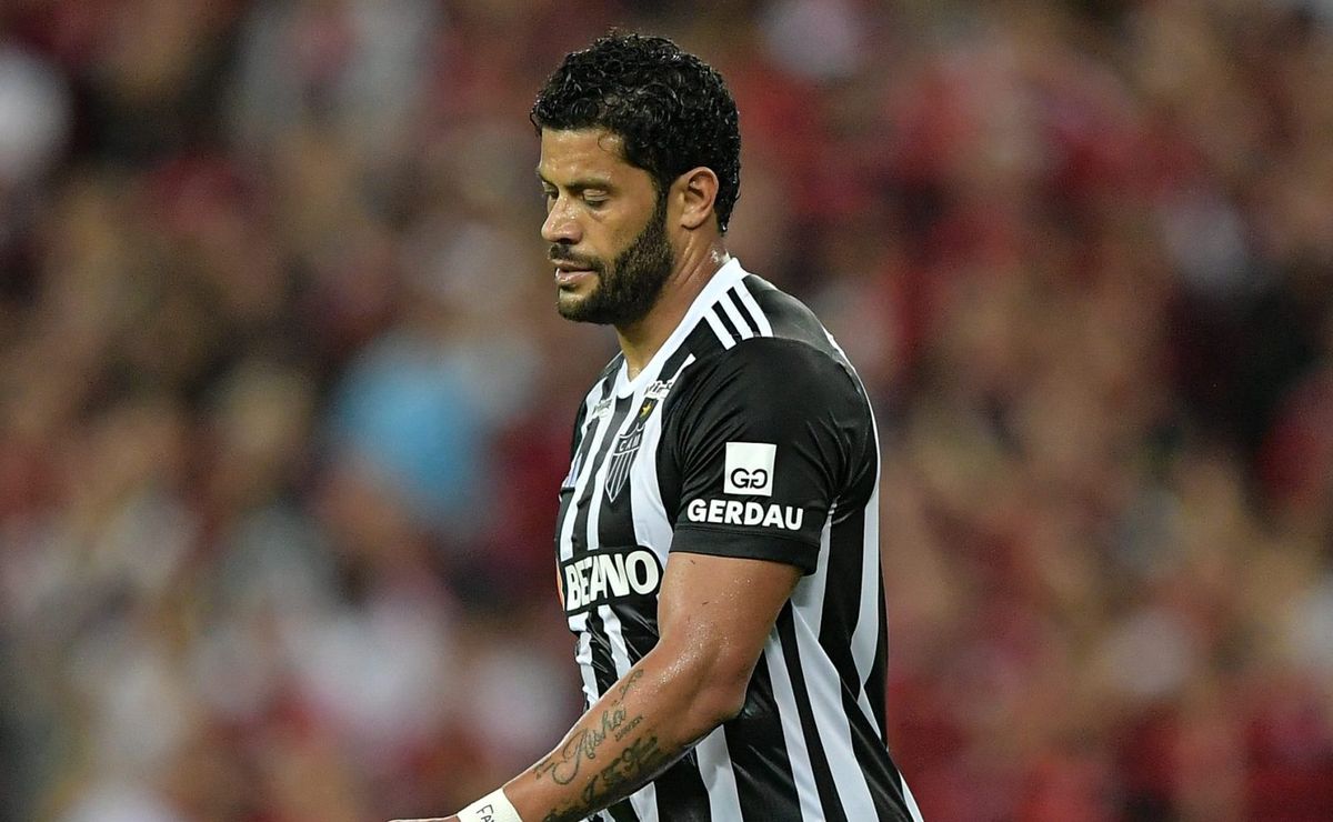 Atlético-MG pode repetir tragédia do Santos em 2023 e ser rebaixado mesmo com pouca probabilidade