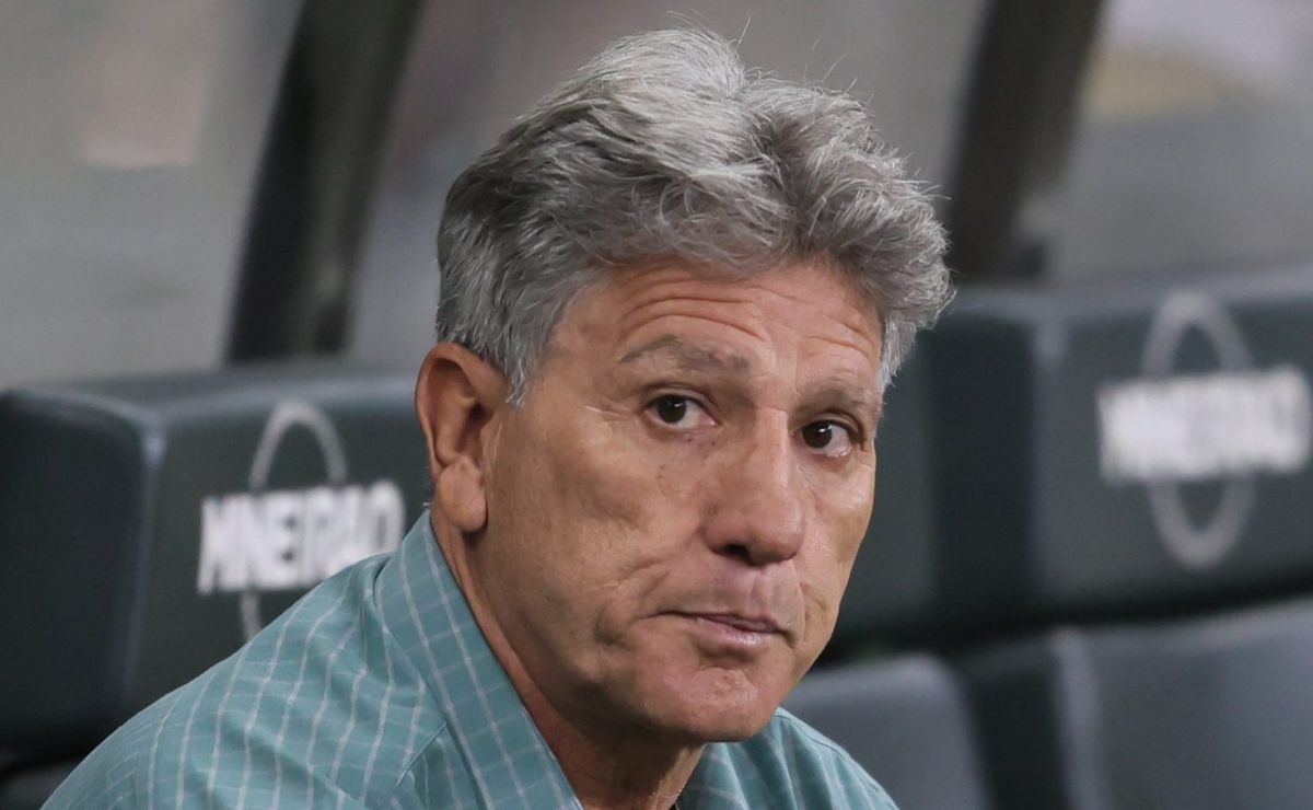 Renato Gaúcho entra na mira do Cruzeiro após informação de que Diniz está de saída