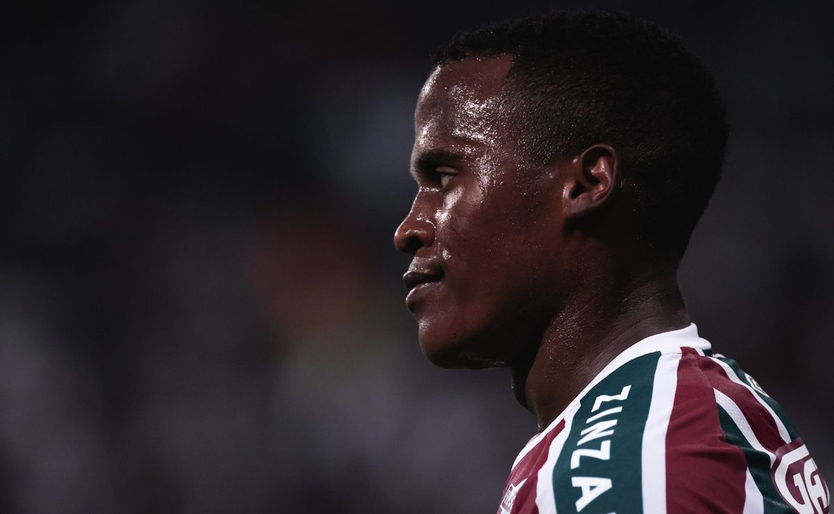 John Árias vê Palmeiras preparar investida após fim do Brasileirão e Mano fica ciente