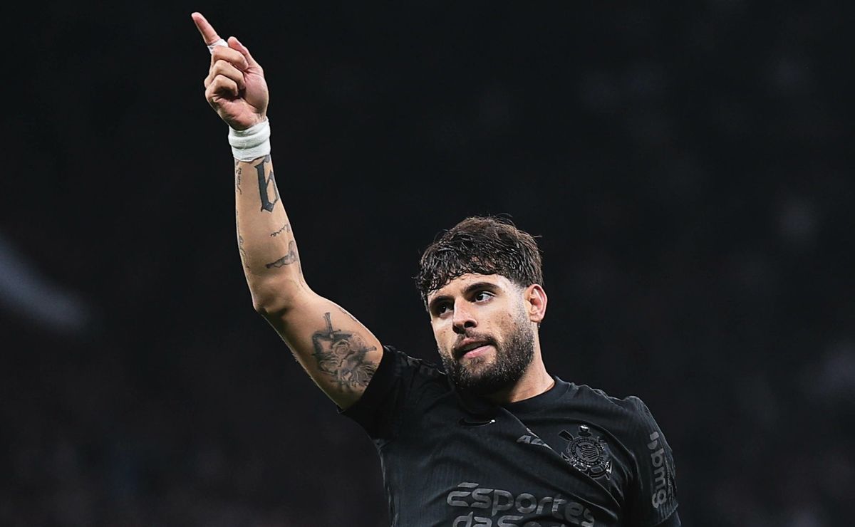 Augusto Melo confirma times interessados em Yuri Alberto, mas garante permanência no Corinthians