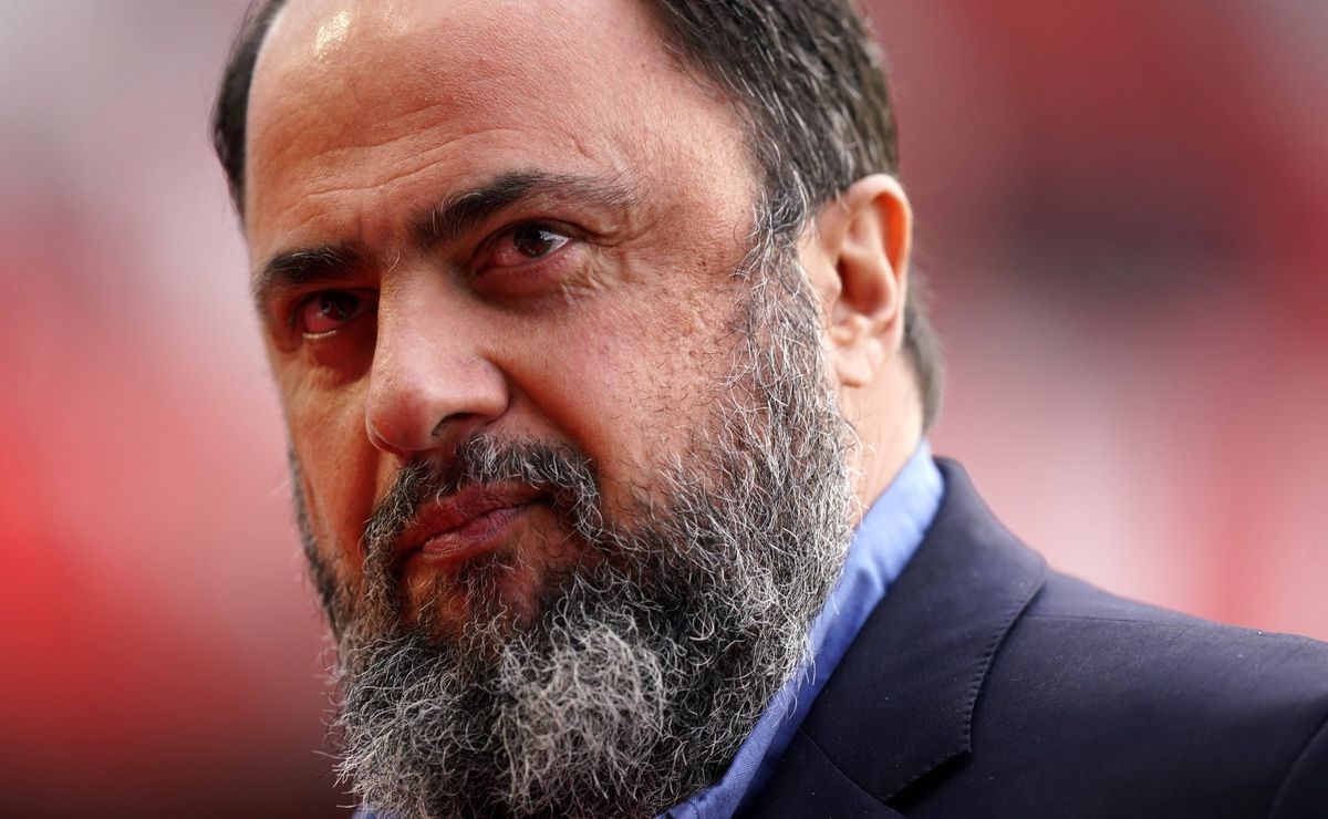 Evangelos Marinakis toma atitude definitiva a respeito de compra da SAF do Vasco