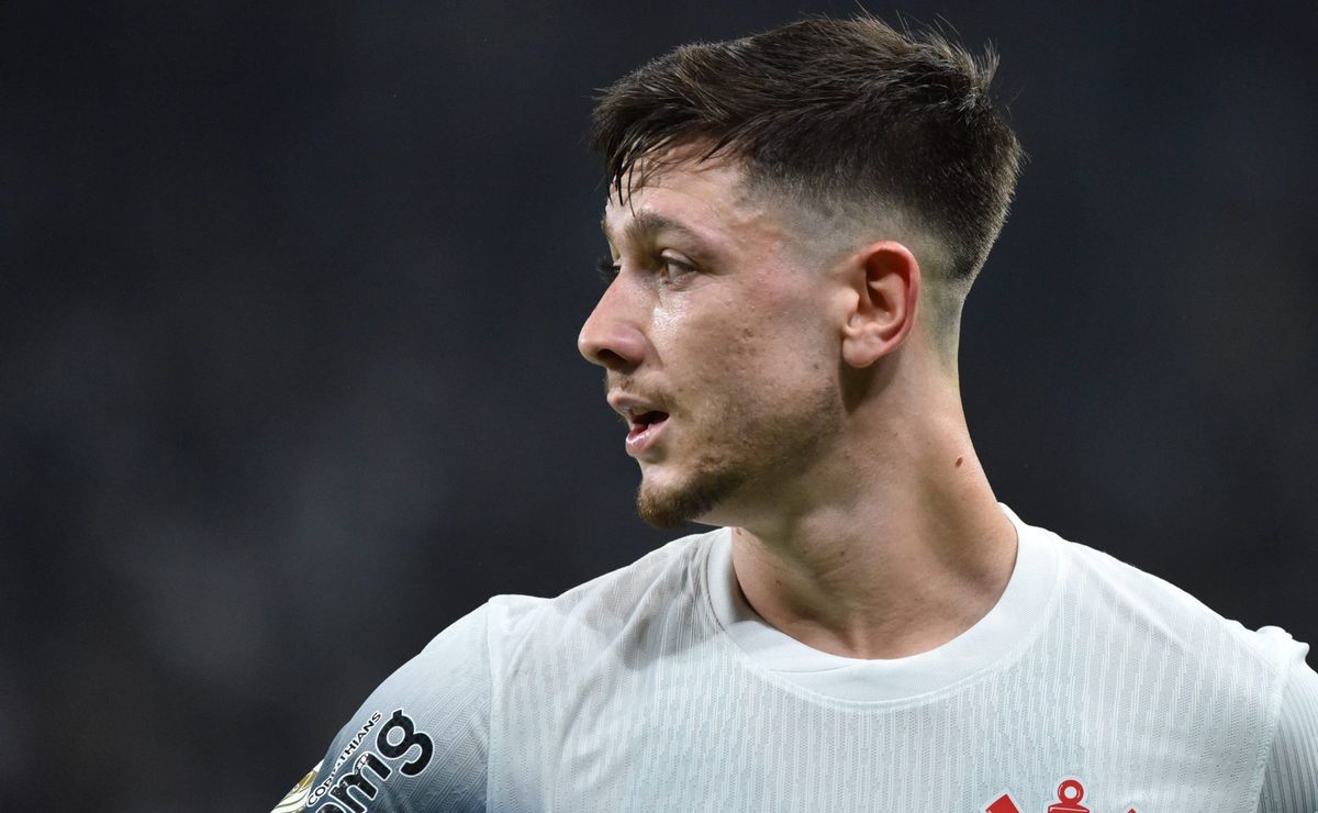 Rodrigo Garro contratado pelo Flamengo estava tudo certo até que Tite vetou a contratação, crava site